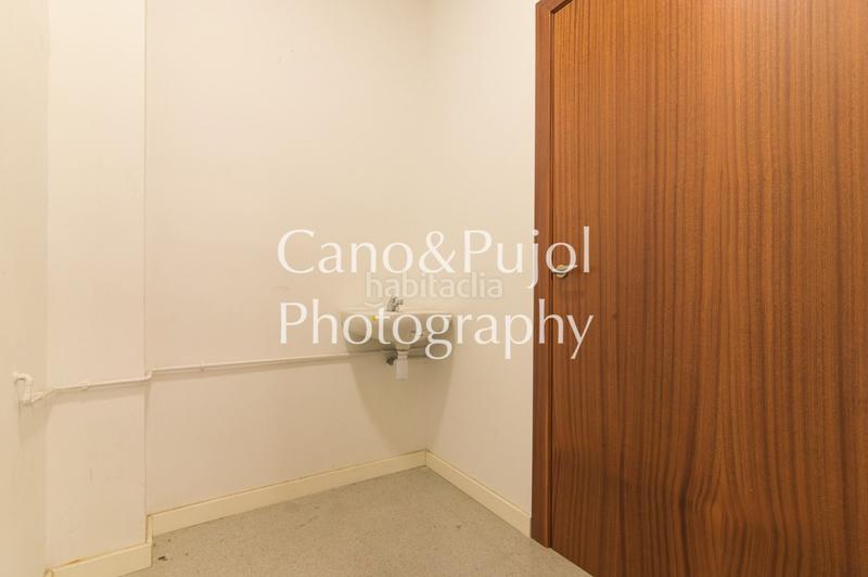 Foto 9a5b5e6a-8333-4085-ae3e-80c6c2aade2a. Business premise in Sant Joan Baptista Sant Adrià de Besòs