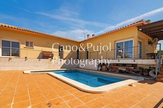 Chalet in Segur de Calafell Nucli Urbà. Casa unifamiliar en segur de calafell
