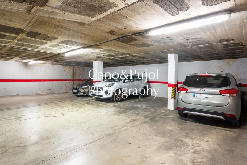 Foto dea43cb1-2b30-41de-98b2-20541aaba803. Pis amb calefacció aparcament a Progrés Rubí