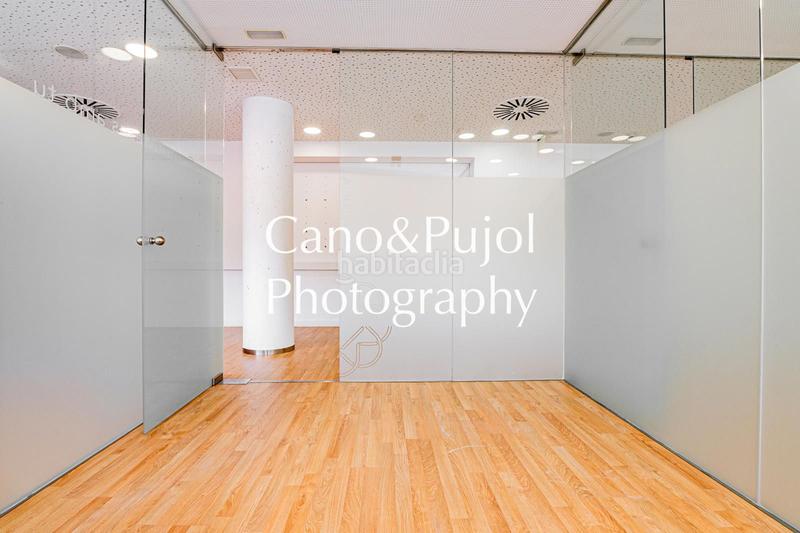 Foto 12ff526e-8efa-4b70-8c09-567f002dbcf5. Bureau avec chauffage dans Centre - Estació Sant Cugat del Vallès