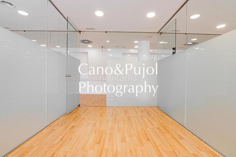 Foto 247103fb-d0ca-49bb-b4d4-310d6562cfbd. Bureau avec chauffage dans Centre - Estació Sant Cugat del Vallès