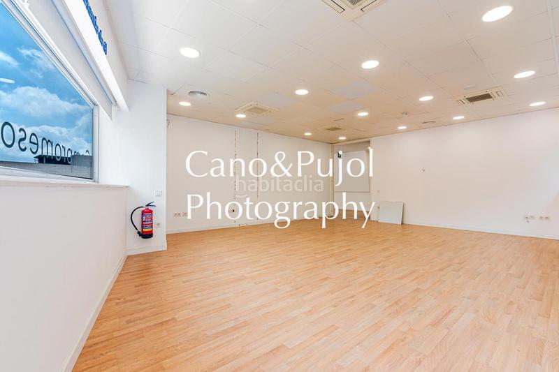 Foto 35df6a75-07c9-4698-81ee-c086811f7f05. Bureau avec chauffage dans Centre - Estació Sant Cugat del Vallès