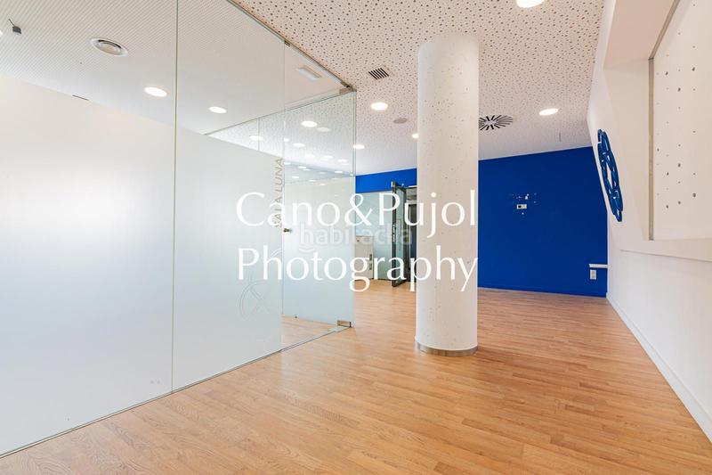 Foto 5f4686bd-fb2d-4aaf-932f-8c793543e3c8. Bureau avec chauffage dans Centre - Estació Sant Cugat del Vallès