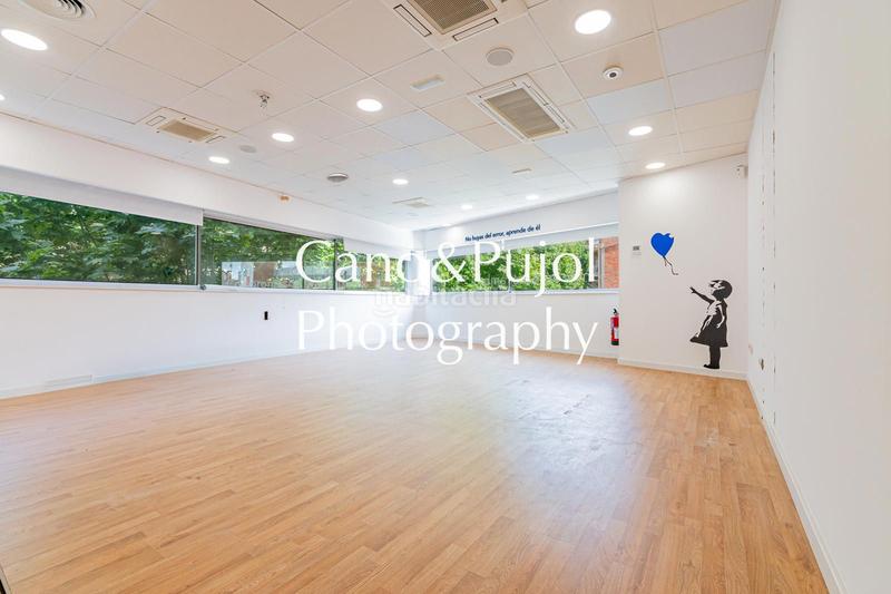 Foto 70683db2-7b16-429f-9aef-d60b3e52a9e5. Bureau avec chauffage dans Centre - Estació Sant Cugat del Vallès