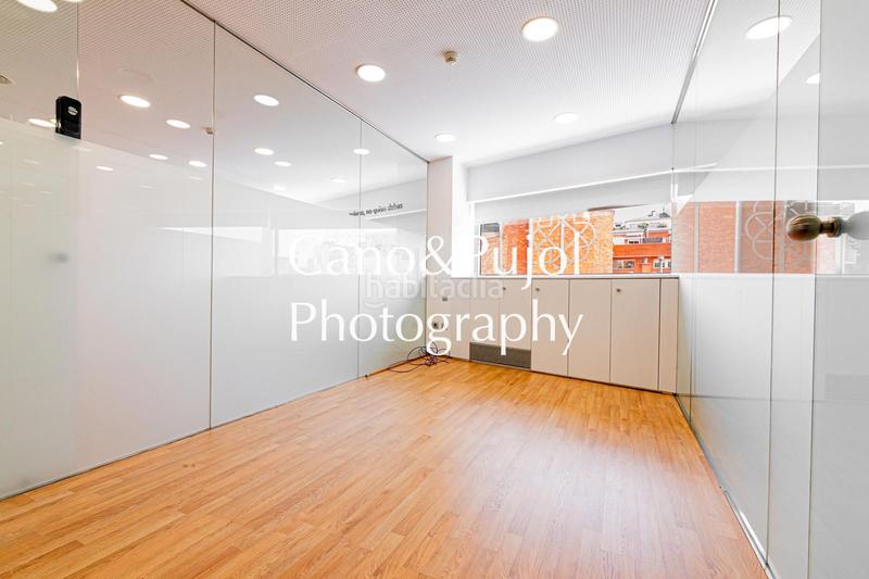 Foto 718adde8-44ed-4cf6-8c37-df6a6af9e526. Bureau avec chauffage dans Centre - Estació Sant Cugat del Vallès