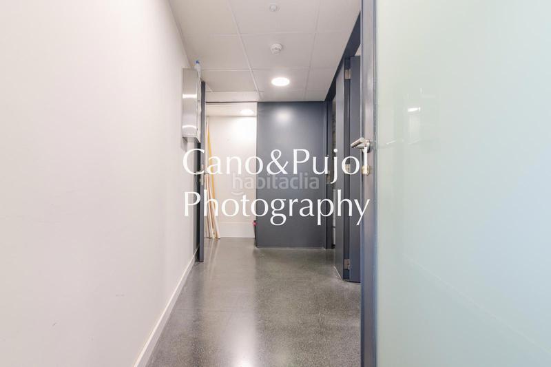 Foto 81ebecc0-640a-4570-9bd5-f4ac7b9325ff. Bureau avec chauffage dans Centre - Estació Sant Cugat del Vallès