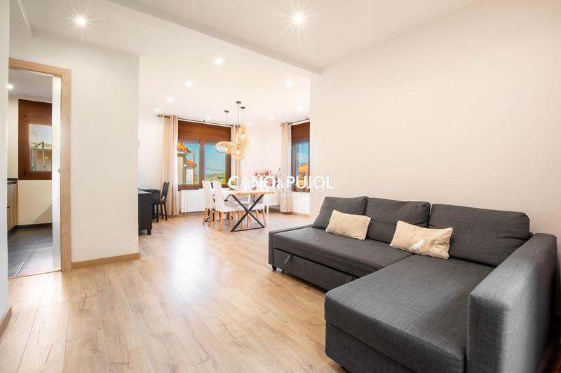 Foto 49fed063-3920-4fca-bc94-ddc77794613c. Casa amb calefacció aparcament a Castellbisbal