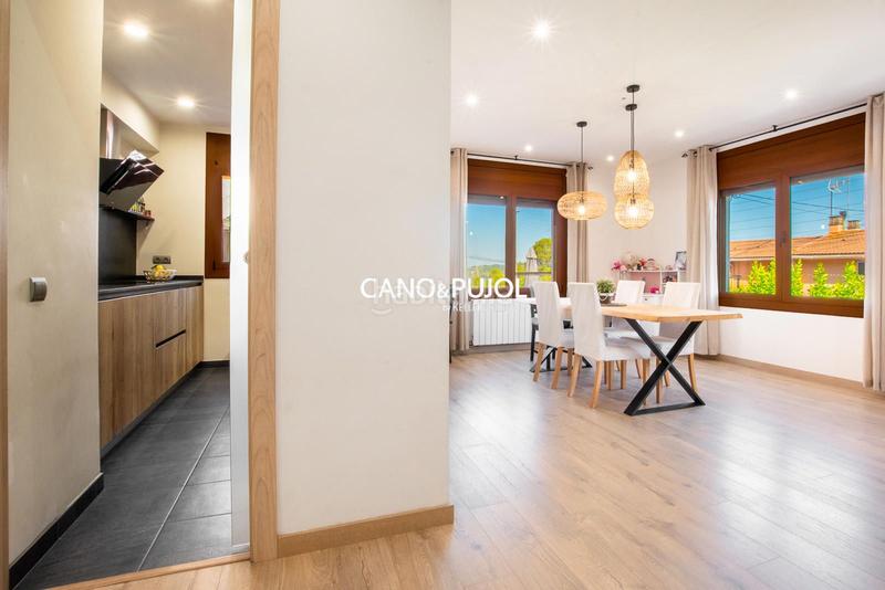 Foto 693e077b-3d5e-49ed-811c-32499017ffed. Casa amb calefacció aparcament a Castellbisbal