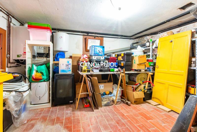 Foto 903899b8-0f44-479c-a102-8daf89eb2760. Casa amb calefacció aparcament a Castellbisbal