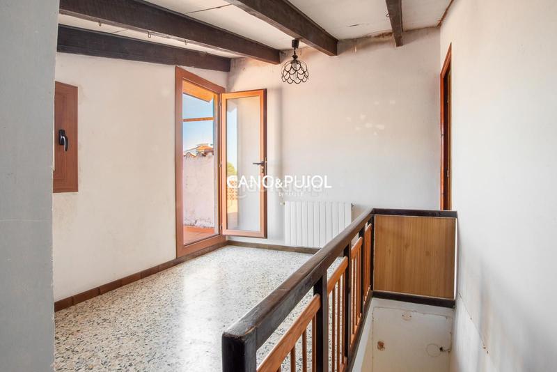 Foto 91066ec1-30e4-4490-bd44-2067178f79e8. Casa amb calefacció aparcament a Castellbisbal