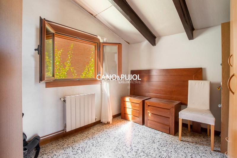 Foto affbed84-5e60-4d02-9efb-0876cb5b30bf. Casa amb calefacció aparcament a Castellbisbal