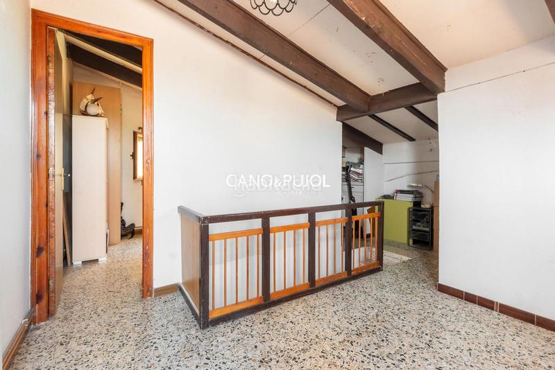 Foto cf65a780-944a-413b-ba7e-1356fb42d6f9. Casa amb calefacció aparcament a Castellbisbal