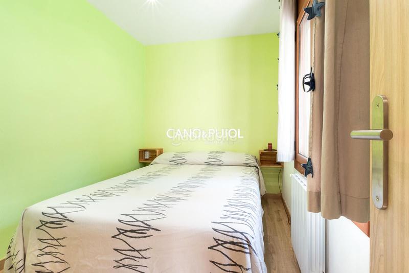 Foto f4707b58-9353-4dc3-93f5-99d59e8f5d9e. Casa amb calefacció aparcament a Castellbisbal