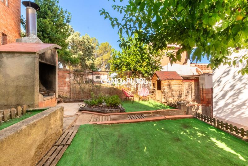 Foto fb9f2369-c2f9-43ed-ae22-998b60a5925f. Casa amb calefacció aparcament a Castellbisbal