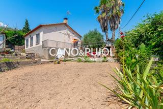 Casa a Piera. Casa en piera
