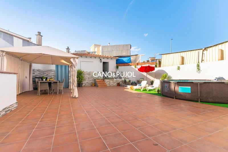 Foto 647e6688-6adb-4ef5-acc6-04a0845d7b40. Piso planta baja en rubi en Mercat Rubí