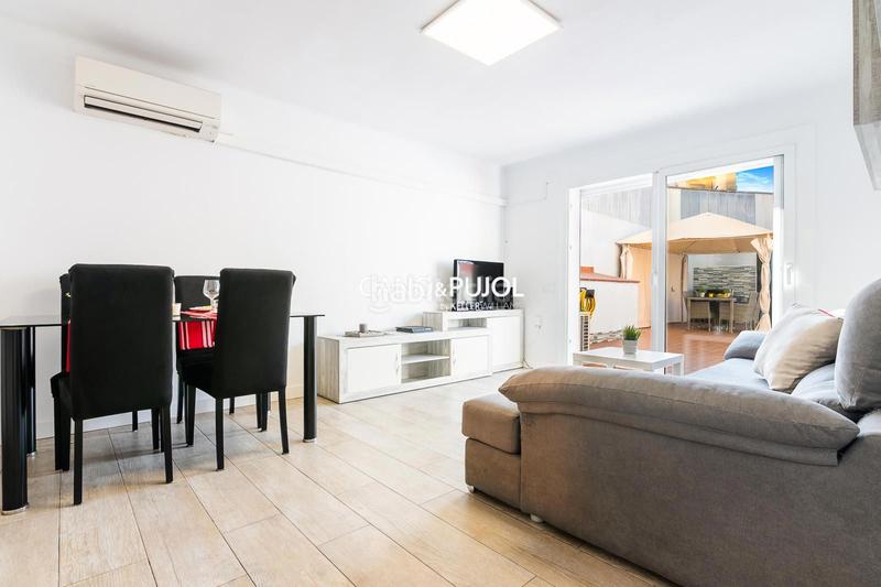 Foto 95ed3aee-0eab-4cf7-973f-5a3e7f5fa8da. Piso planta baja en rubi en Mercat Rubí