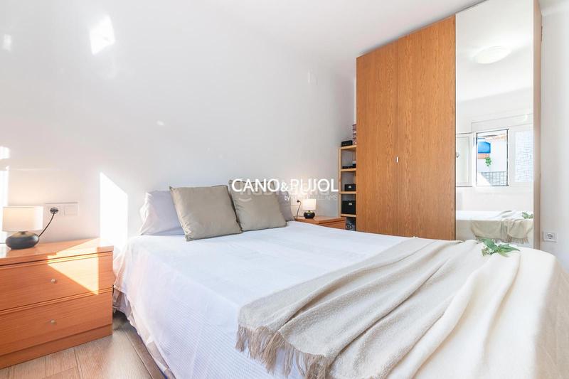 Foto 9d4dbea9-0c30-4e17-96bf-af170d4b992f. Piso planta baja en rubi en Mercat Rubí