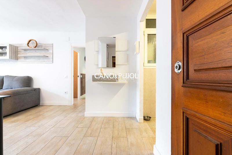 Foto c4b599b4-5d53-447c-b42d-8ed72def520d. Piso planta baja en rubi en Mercat Rubí