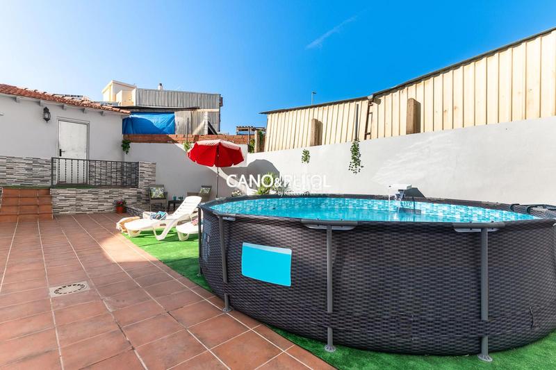 Foto e0386bb1-210b-435f-b06e-1b56483cb59a. Piso planta baja en rubi en Mercat Rubí