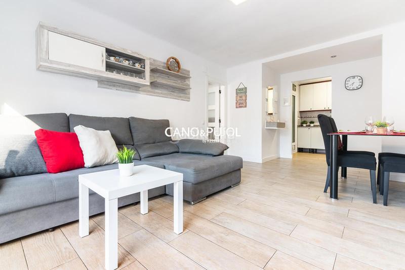 Foto e5cd6599-11e9-42e1-96e6-80efc981ff84. Piso planta baja en rubi en Mercat Rubí