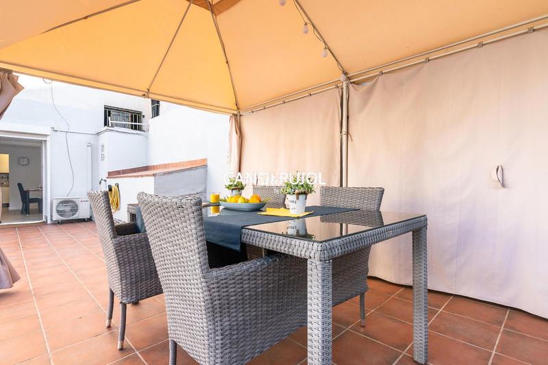 Foto f345927c-fa45-4477-8310-a34a8711eba1. Piso planta baja en rubi en Mercat Rubí