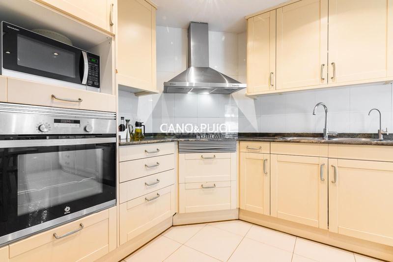 Foto a1b4270a-9ca2-46dd-90d6-b990cbf817e1. Casa amb calefacció aparcament piscina a Mira-sol Sant Cugat del Vallès