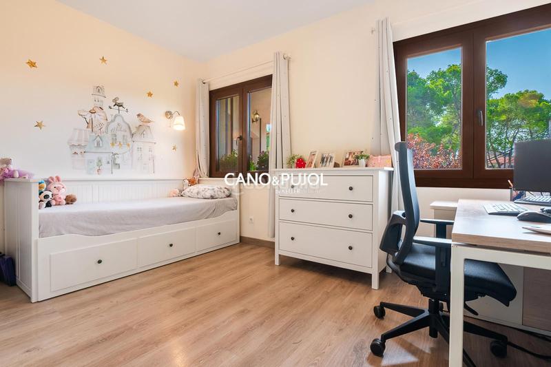 Foto 6eeb1ddc-c93e-443e-8ef4-60e958d157b5. Casa  unifamiliar en palleja en Pallejà