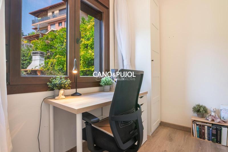 Foto ebdc0efc-937d-4d49-9e23-03058691d295. Casa  unifamiliar en palleja en Pallejà