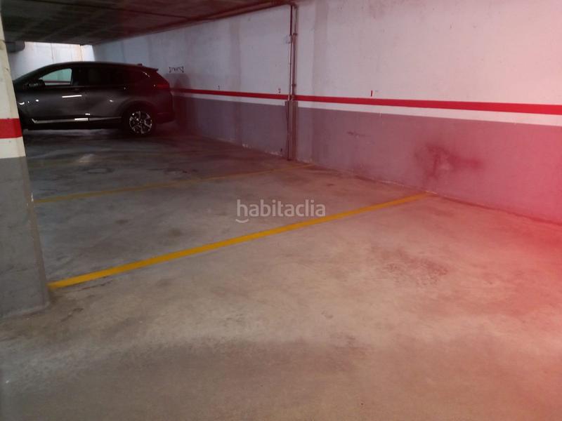 Foto ce8fbe43-9528-4837-a004-f31bb0eee1e2. Location parking voiture dans Centre - Estació Sant Cugat del Vallès