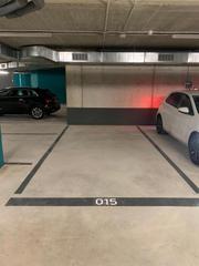 Parking voiture à PERE CALDERS