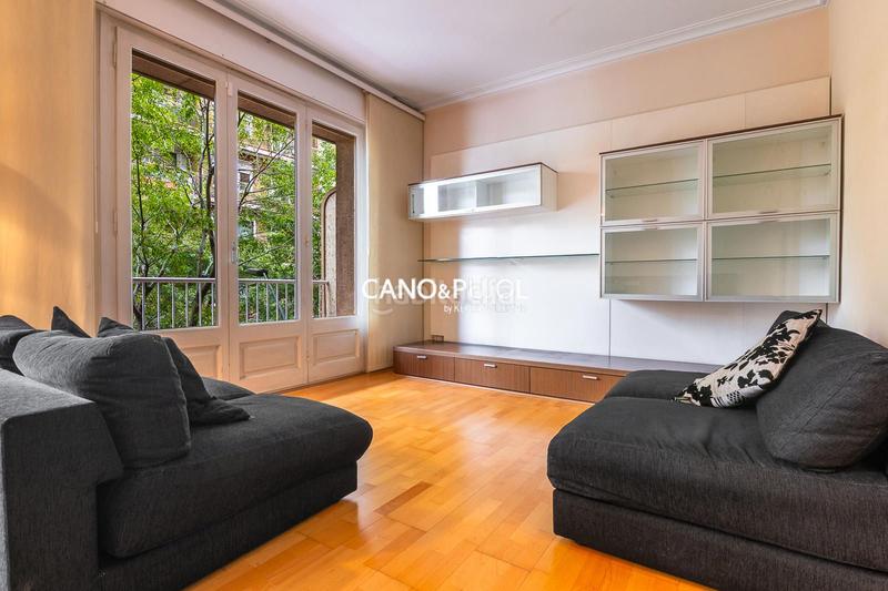 Foto d9a948ca-1c81-4d96-b389-f6e86e9751d5. Appartamento in muntaner 577 in Sant Gervasi - Bonanova Barcelona