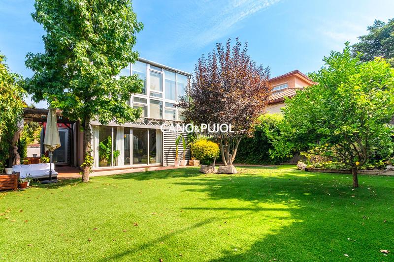 Foto bef8ca6c-1a77-49ee-8653-c320df36ca1a. Miete haus mit heizung in Mira-sol Sant Cugat del Vallès