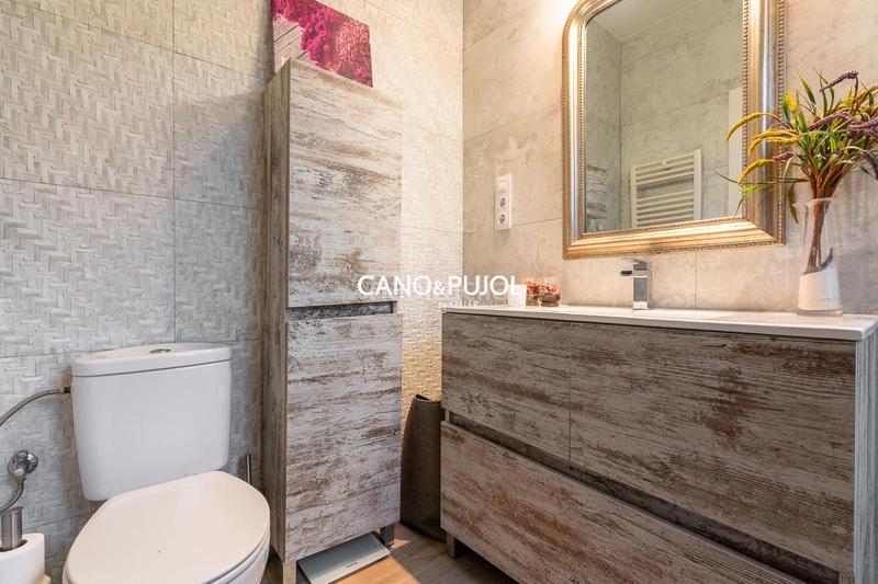 Foto fd972bf7-4cee-45e2-9b6f-5939ebd7f120. Rent house with heating in Mira-sol Sant Cugat del Vallès