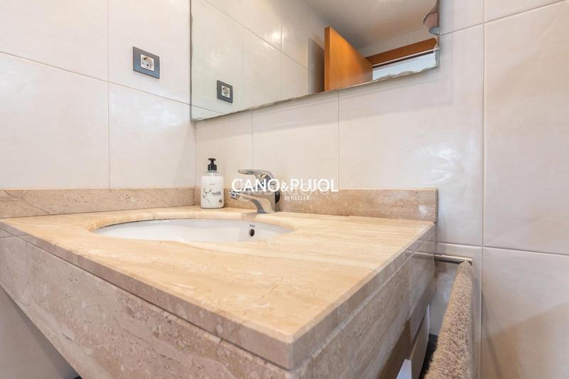 Foto 639a8d92-b98c-4957-bbd4-2a6661bed8e1. Pis amb calefacció aparcament piscina a Mira-sol Sant Cugat del Vallès