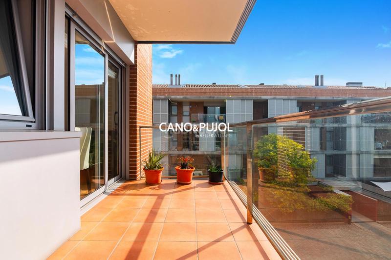 Foto 27e72f78-30fe-4e6b-833e-9803b70a94fa. Attique avec chauffage parking piscine dans Mira-sol Sant Cugat del Vallès