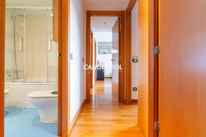 Foto 4d0a22ba-6bb9-4cc2-971b-c26c4e6d883a. Attique avec chauffage parking piscine dans Mira-sol Sant Cugat del Vallès