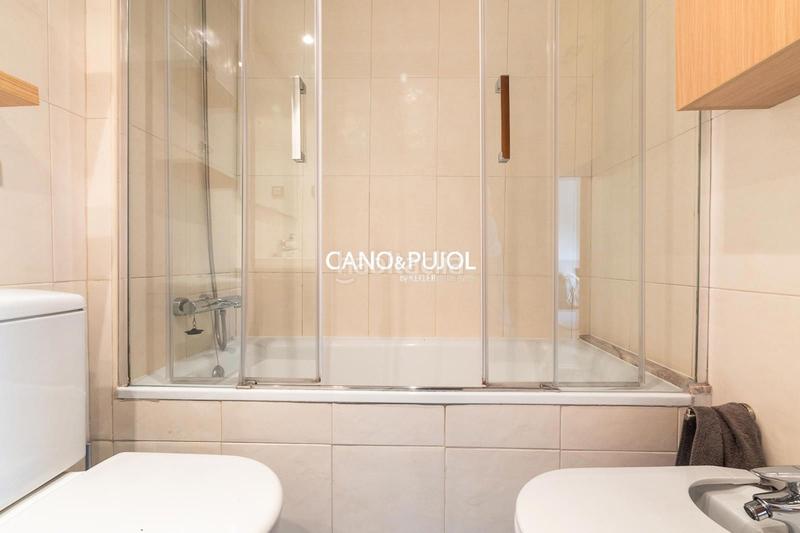 Foto 73bad381-e34f-403a-a227-04e0a9331840. Attique avec chauffage parking piscine dans Mira-sol Sant Cugat del Vallès