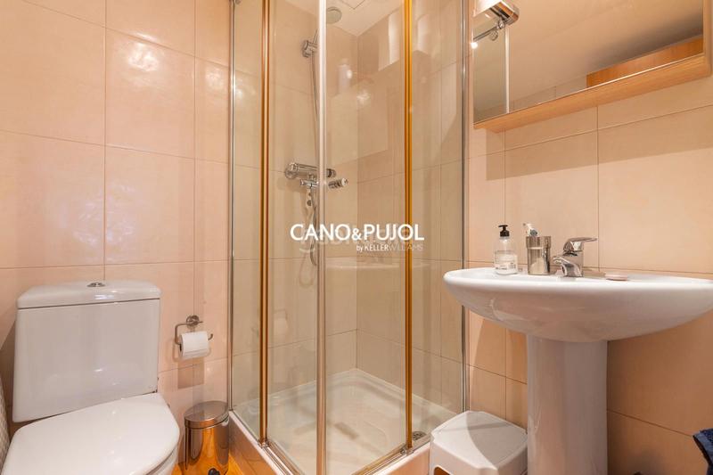 Foto f3b05d2b-10d1-404a-8262-8d84f2f0e1d3. Attique avec chauffage parking piscine dans Mira-sol Sant Cugat del Vallès