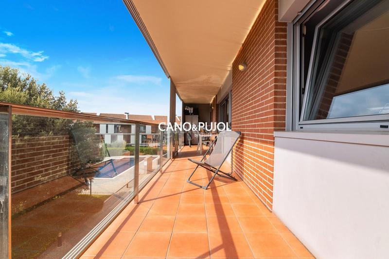 Foto f9c2c090-c327-4d73-9e17-16537d1258ad. Attique avec chauffage parking piscine dans Mira-sol Sant Cugat del Vallès