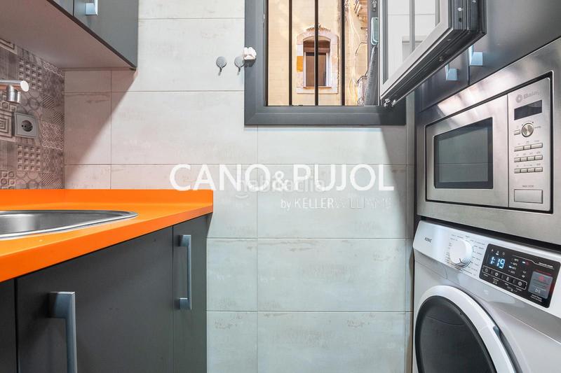 Foto dc13e450-c1ad-402f-a59a-312ba91d918a. Alquiler piso alquiler temporal piso 3 habitaciones en Barceloneta en Barcelona