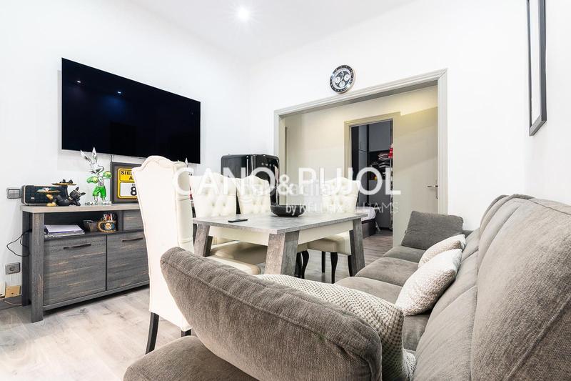 Foto 016e1fd8-6c17-4fea-85e4-3e08d93da433. Appartement avec chauffage dans Barceloneta Barcelona