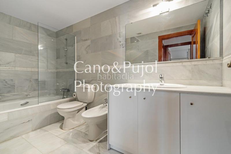 Foto cdc03a92-0188-4135-be60-360475c240a0. Affitto appartamento con riscaldamento parcheggio piscina in Sant Cugat del Vallès
