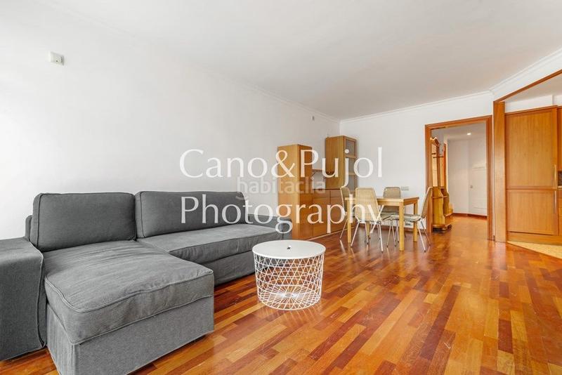 Foto dc2e2386-346a-4740-a1e4-794492bf0094. Affitto appartamento con riscaldamento parcheggio piscina in Sant Cugat del Vallès