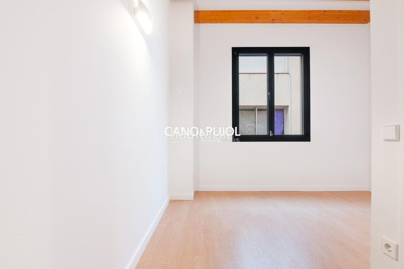 Foto 109976ae-65f2-4477-b02d-0c78b6539481. Casa amb calefacció a Centre Rubí