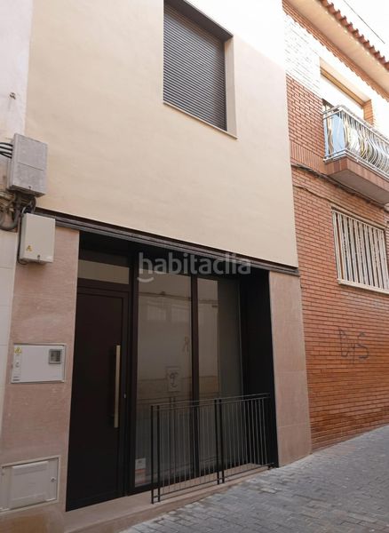 Foto 153e8cb7-6b57-44fc-ad3a-c65359445d5e. Casa amb calefacció a Centre Rubí