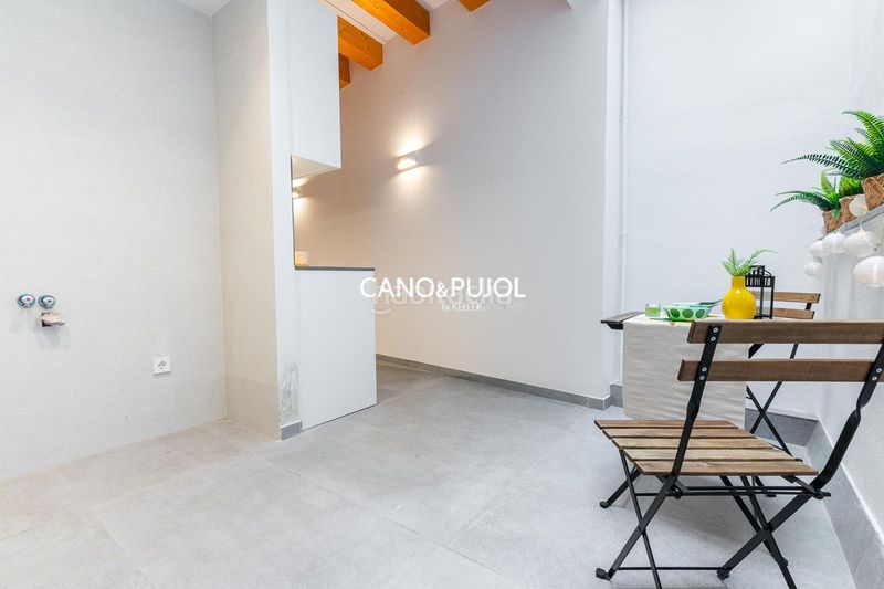 Foto 7e07ec55-c540-4d74-959d-6179d5d92b7e. Casa amb calefacció a Centre Rubí