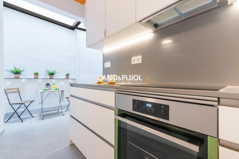 Foto 231d7eee-782c-46cd-8b4f-93f250110234. Haus mit heizung in Centre Rubí