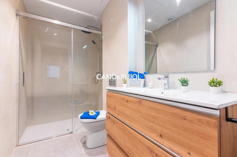 Foto 23ee918b-f196-4099-b826-b5e2d09206f5. Haus mit heizung in Centre Rubí