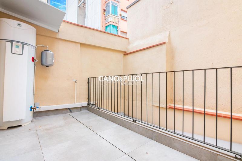 Foto f03e25e9-0ca1-43d5-b161-0488ac57e9fa. Haus mit heizung in Centre Rubí